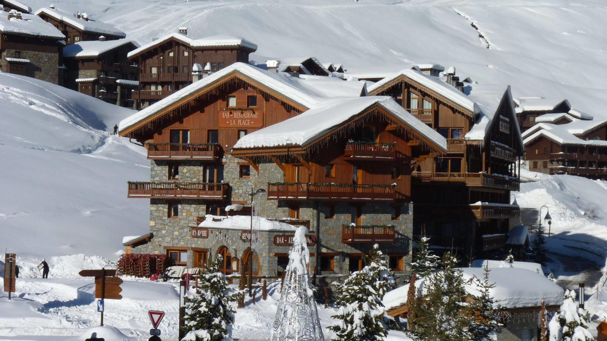 تينْيِ Chalets Montana Planton المظهر الخارجي الصورة